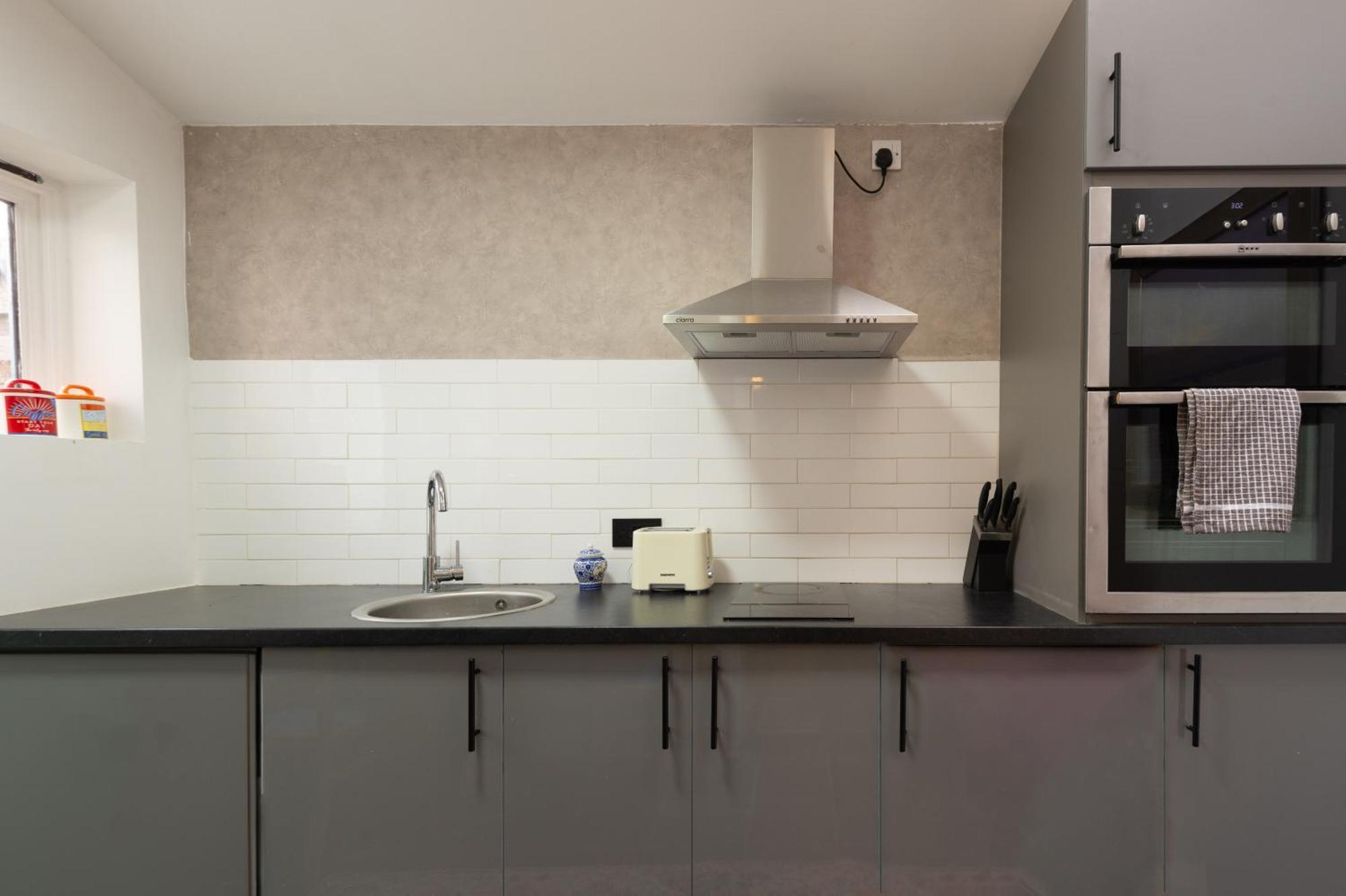 The Ambleside Apartments - Self Catering With Private Kitchen - Best For Location Dış mekan fotoğraf